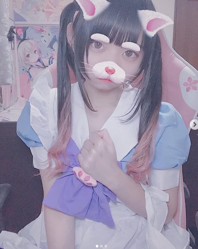 佐藤紗希容疑者　コスプレ３